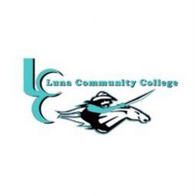 Luna Goco Colleges Logo